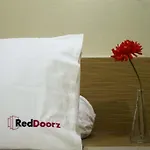 Reddoorz @ Raya Kelapa Dua